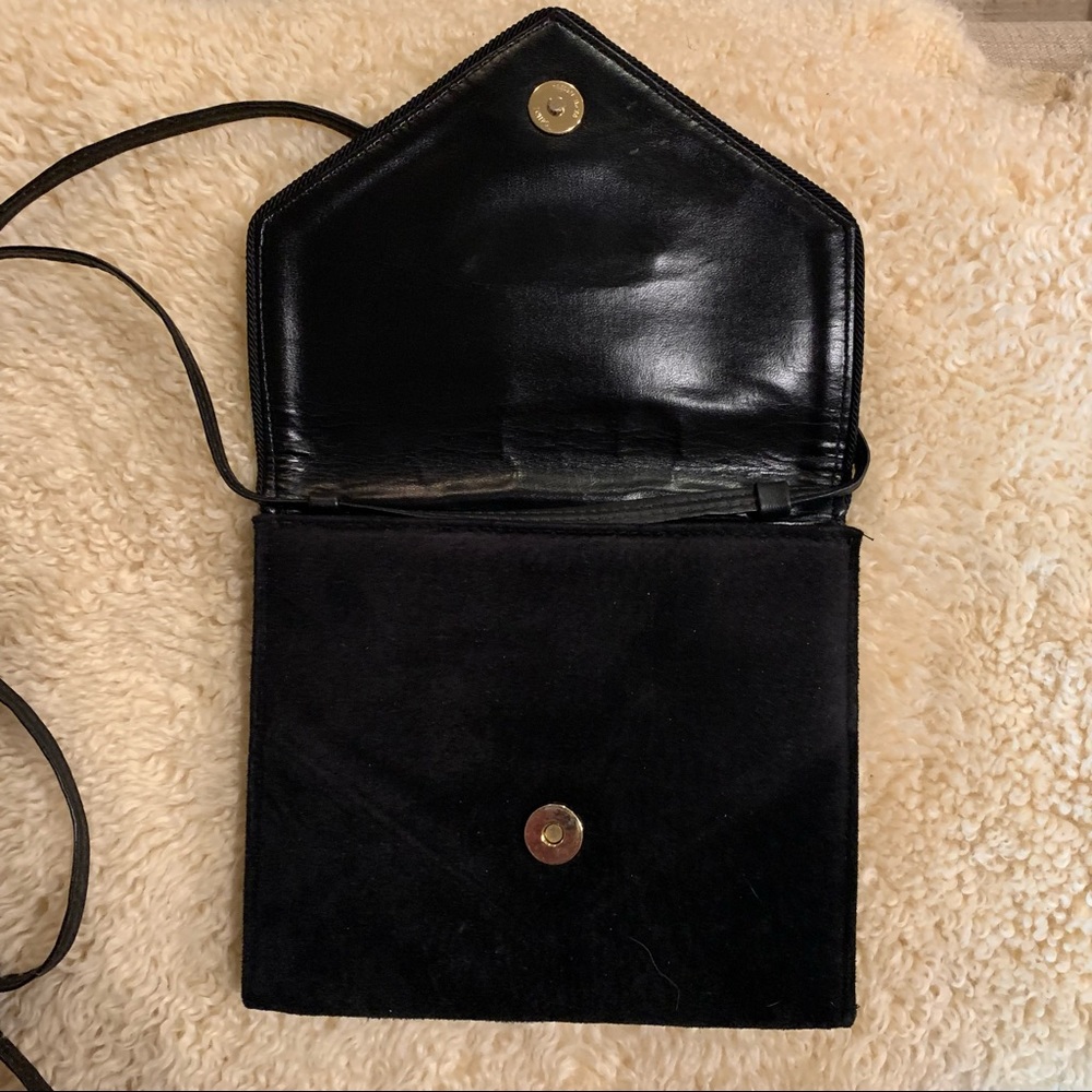 Vintage R.J. GRAZIANO Black Shoulder Bag with Jeweled Accent - Picture 8 of 13